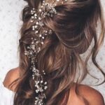 50 Beautiful Hairstyles Ideas for Winter Brides 53