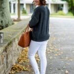 50 Comfortable Fall Outfits with Jeans for Women Ideas 46