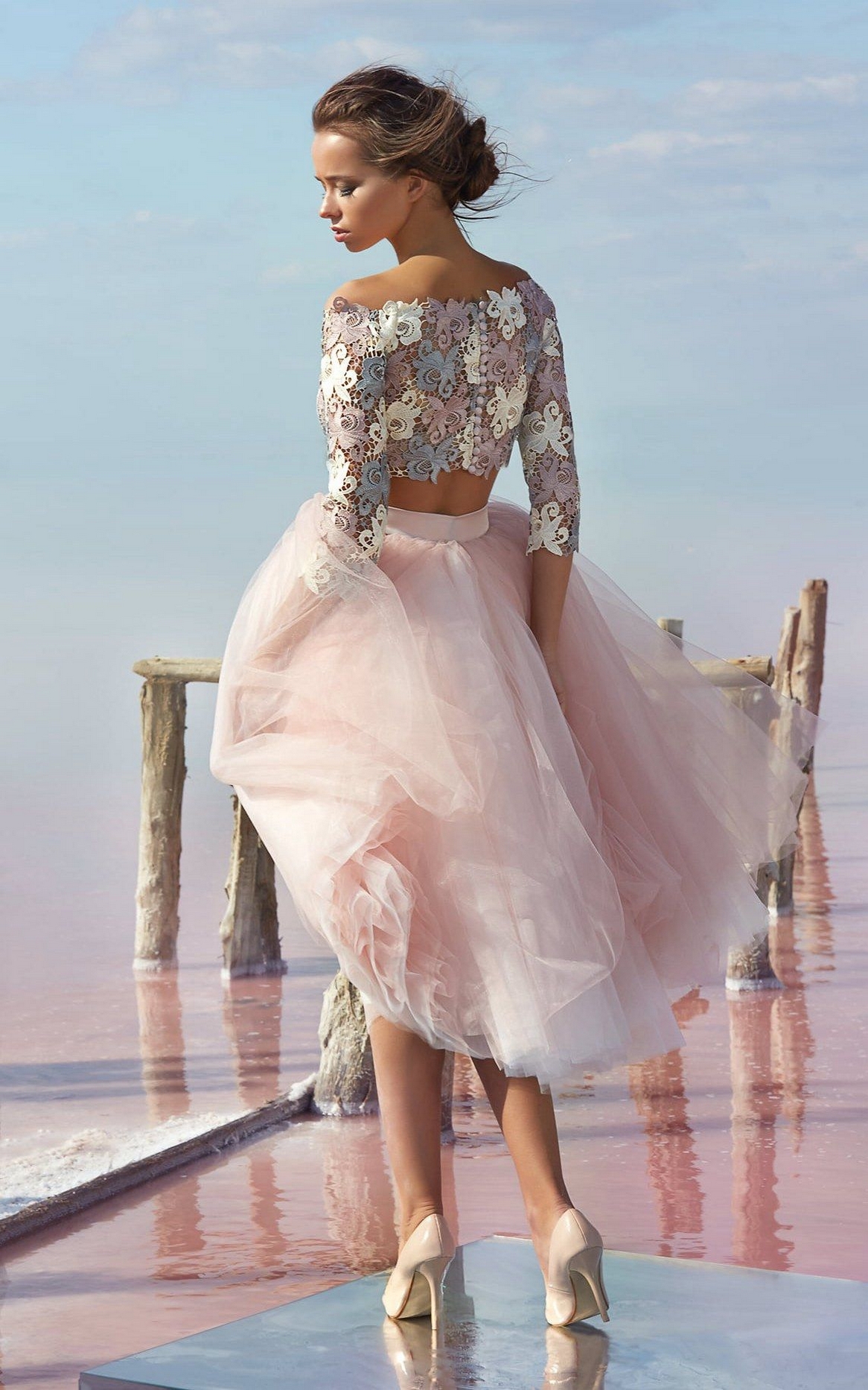 50 Elegant Wedding Guest Long Dresses Ideas With Long Sleeves 25