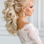 60 Curly Wedding Hairstyles for Bridal Ideas 02
