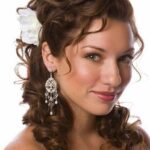 60 Curly Wedding Hairstyles for Bridal Ideas 23
