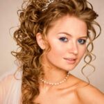 60 Curly Wedding Hairstyles for Bridal Ideas 27
