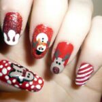 60 Easy and Simple Christmas Nail Designs Ideas 25