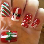 60 Easy and Simple Christmas Nail Designs Ideas 41