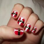 60 Easy and Simple Christmas Nail Designs Ideas 45