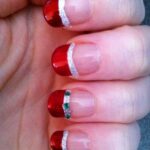 60 Easy and Simple Christmas Nail Designs Ideas 46