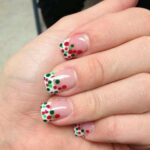 60 Easy and Simple Christmas Nail Designs Ideas 57