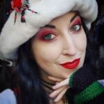 45 Adorable Christmas Makeup Ideas You Must Try 02