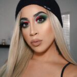 45 Adorable Christmas Makeup Ideas You Must Try 03