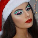 45 Adorable Christmas Makeup Ideas You Must Try 37