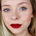 45 Adorable Christmas Makeup Ideas You Must Try 40