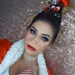 45 Adorable Christmas Makeup Ideas You Must Try 46