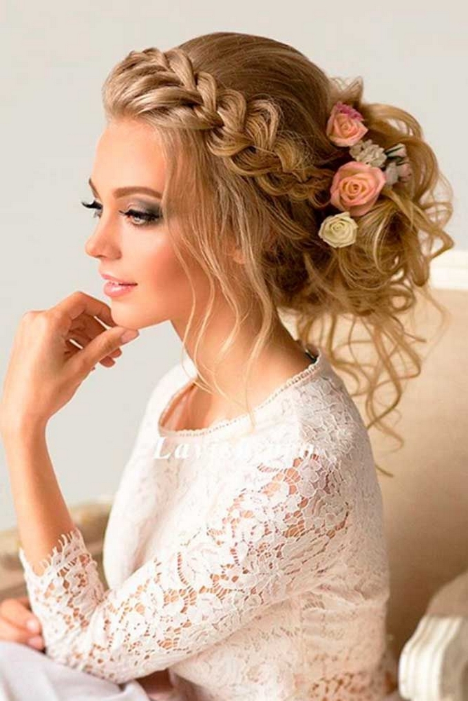 50 Gorgeous Wedding Updo Hairstyles for Long Hair 23 1