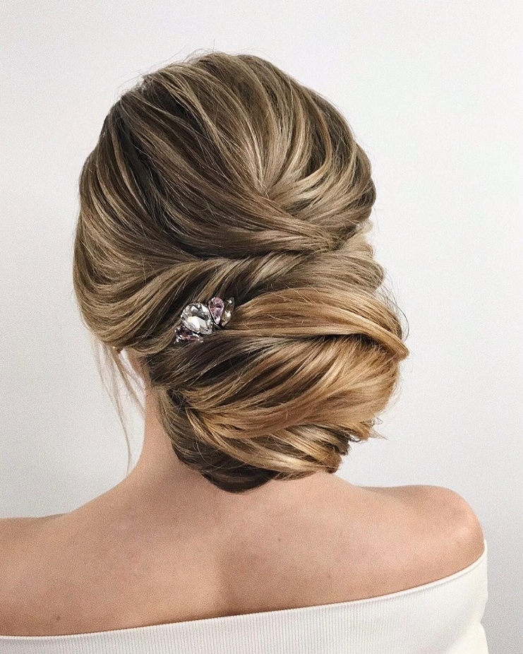 50 Gorgeous Wedding Updo Hairstyles for Long Hair 32 1