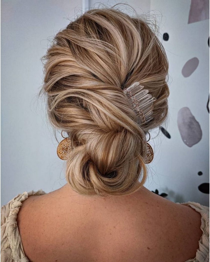 50 Gorgeous Wedding Updo Hairstyles for Long Hair 42 1