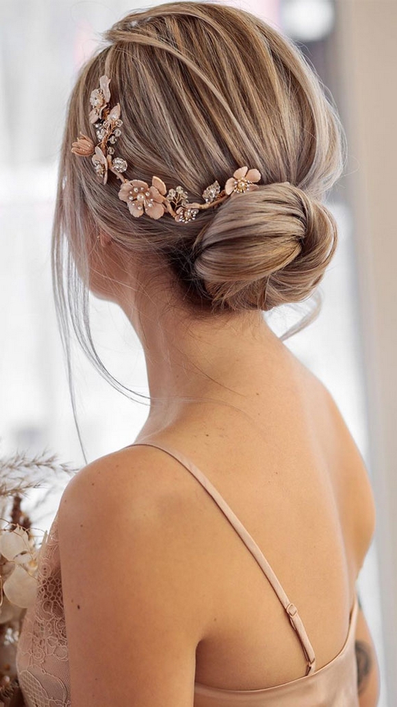 50 Gorgeous Wedding Updo Hairstyles for Long Hair 44 1