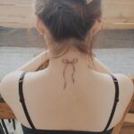 50 Stunning Neck Tattoos For Women Ideas 13