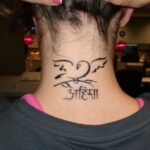 50 Stunning Neck Tattoos For Women Ideas 29
