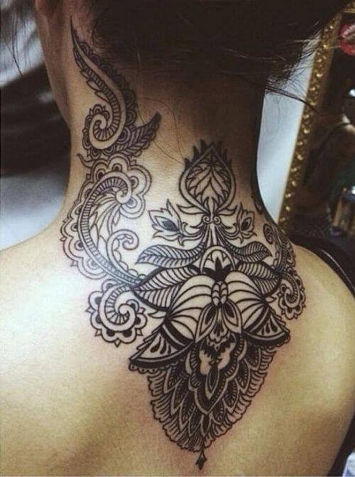 50 Stunning Neck Tattoos For Women Ideas 39