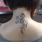 50 Stunning Neck Tattoos For Women Ideas 46