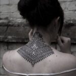 50 Stunning Neck Tattoos For Women Ideas 50