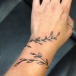 70 Stylish Wrist Tattoos for Women Ideas 02