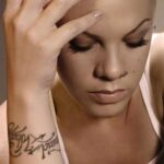 70 Stylish Wrist Tattoos for Women Ideas 44