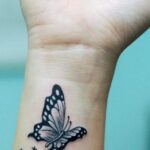 70 Stylish Wrist Tattoos for Women Ideas 49