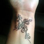 70 Stylish Wrist Tattoos for Women Ideas 71