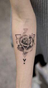 50 Stunning Rose Tattoos On Forearm for Women Ideas 17 50 Stunning Rose Tattoos On Forearm for Women Ideas 17