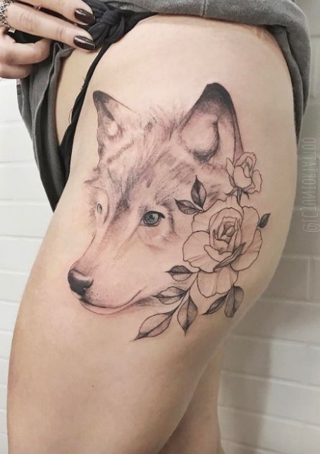 60 Beautiful Wolf Tattoos for Women Ideas 15