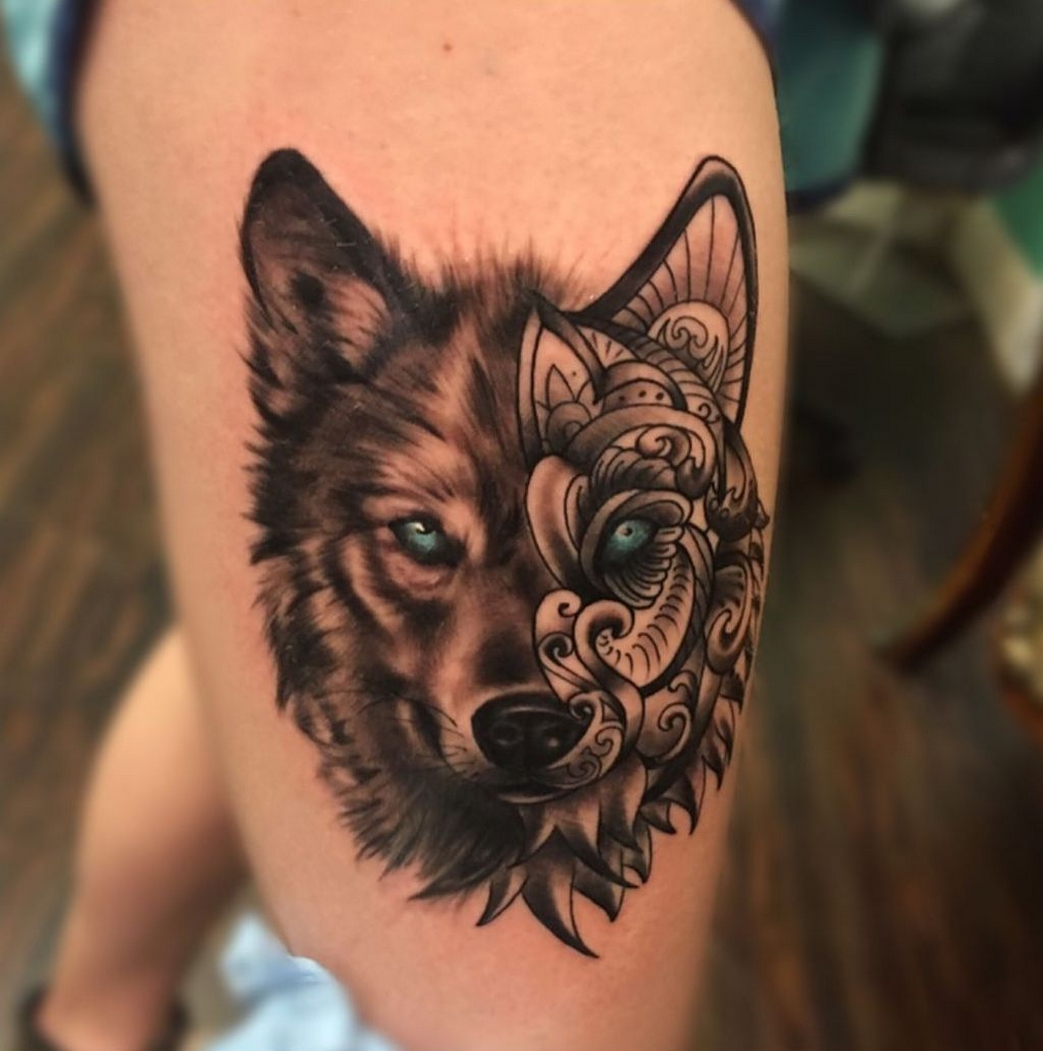 60 Beautiful Wolf Tattoos for Women Ideas 20