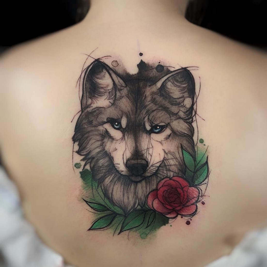 60 Beautiful Wolf Tattoos for Women Ideas 26