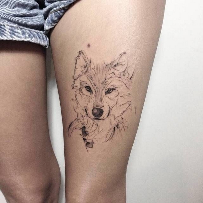 60 Beautiful Wolf Tattoos for Women Ideas 38