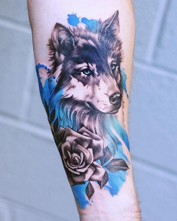 60 Beautiful Wolf Tattoos for Women Ideas 55