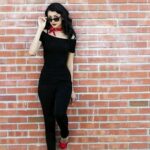 70 Perfect Outfits to Wear with Red Heels 07