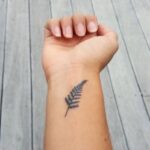 70 Simple and Meaningful Wrist Tattoos for Women Ideas 07