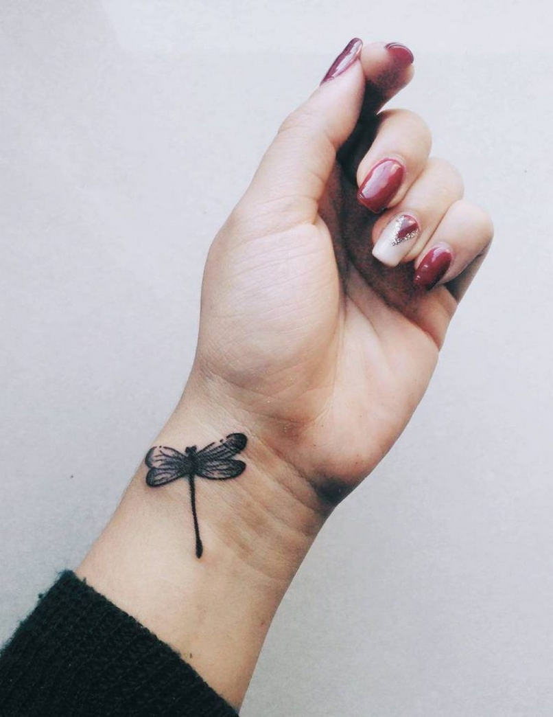 70 Simple and Meaningful Wrist Tattoos for Women Ideas 19