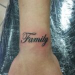 70 Simple and Meaningful Wrist Tattoos for Women Ideas 39