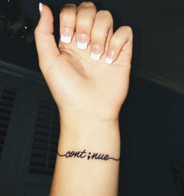 70 Simple and Meaningful Wrist Tattoos for Women Ideas 40