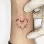 70 Simple and Meaningful Wrist Tattoos for Women Ideas 57