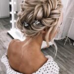 40 Brides Summer Wedding Hairstyle Ideas 18