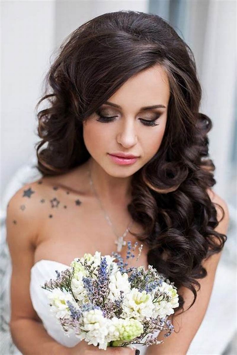 40 Brides Summer Wedding Hairstyle Ideas 27