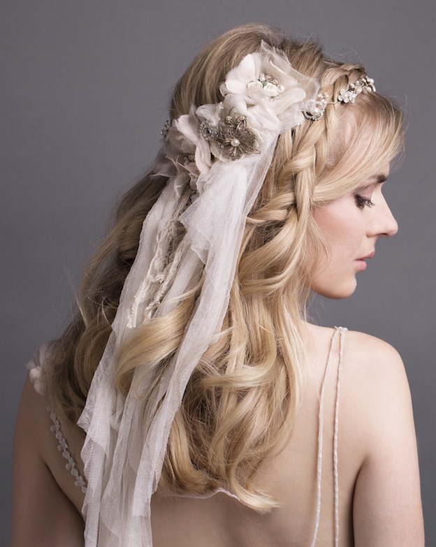 40 Brides Summer Wedding Hairstyle Ideas 35