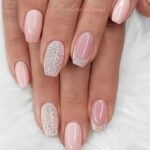 40 DIY Spring Nail Designs for Short Nails 12