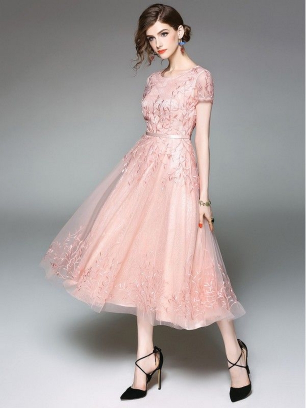 50 Adorable Pink Wedding Dresses for Romantic Celebration 22