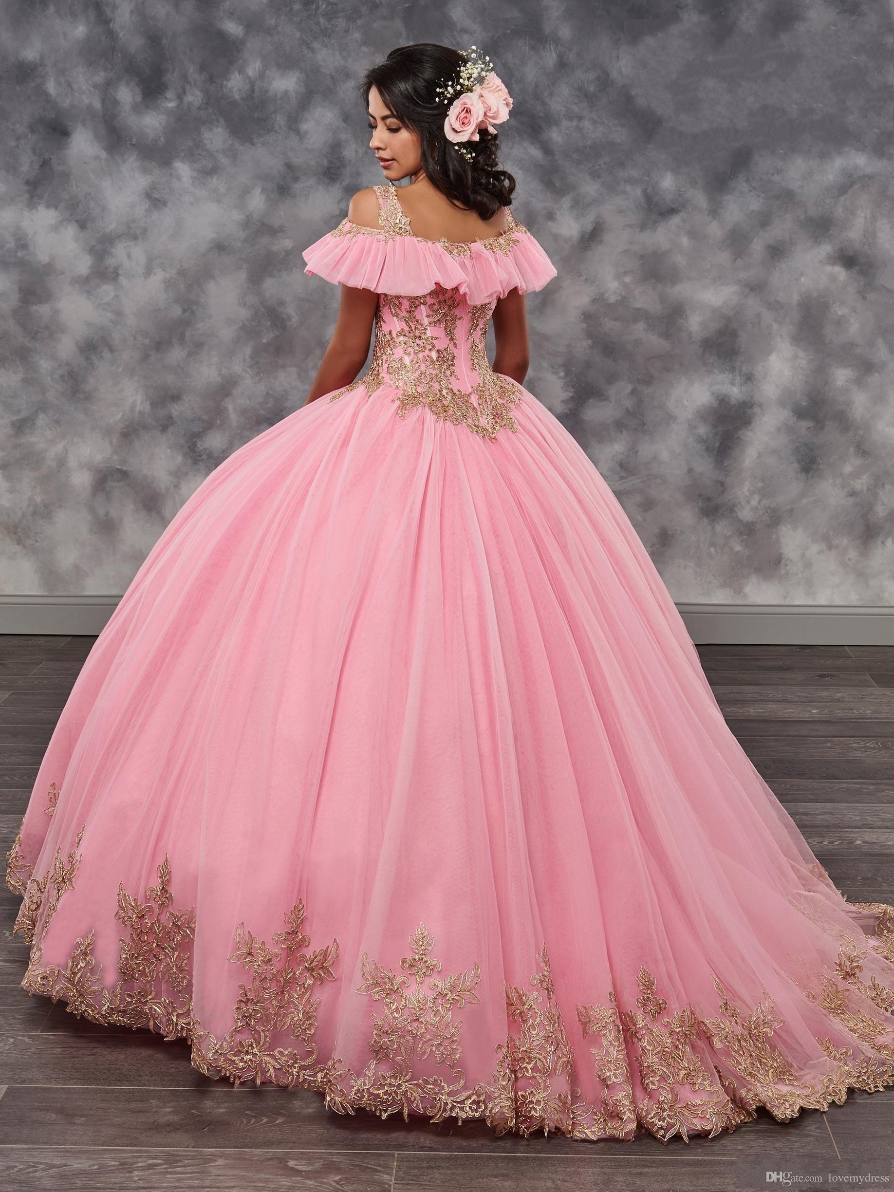 50 Adorable Pink Wedding Dresses for Romantic Celebration 29