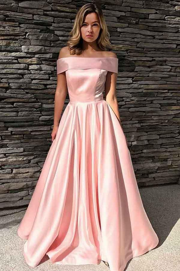50 Adorable Pink Wedding Dresses for Romantic Celebration 36