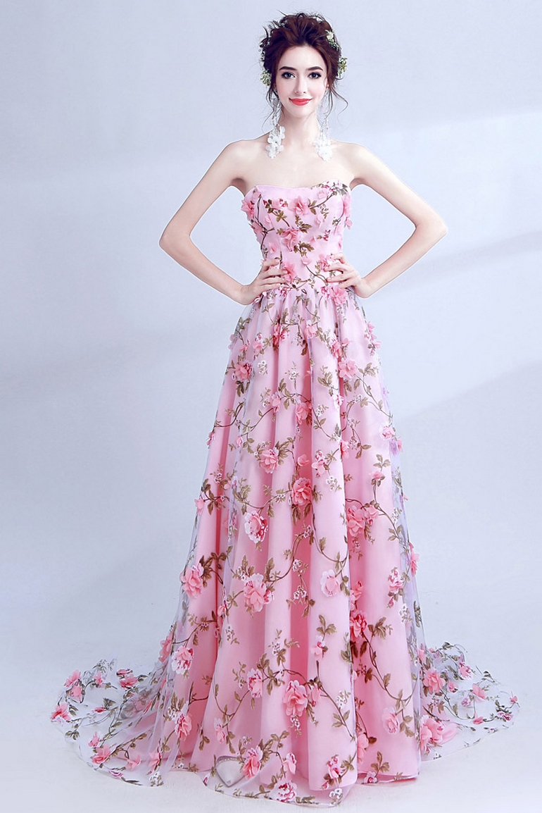 50 Gorgeous Prom Dresses You Need to See 03
