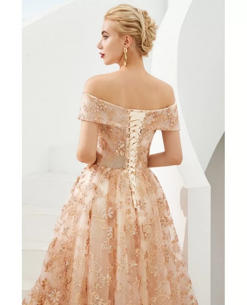 50 Gorgeous Prom Dresses You Need to See 04